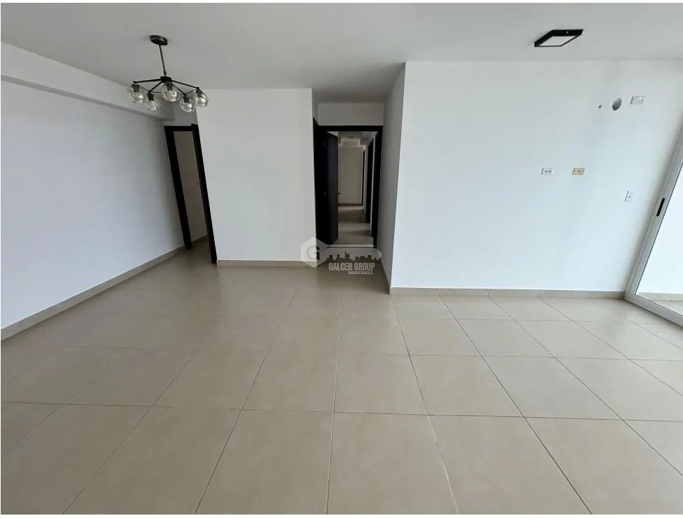 Apartment for sale in Condado del Rey
