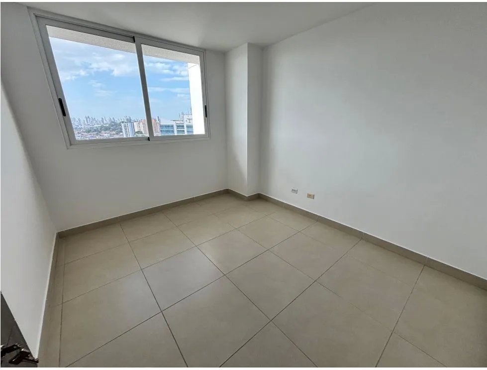 Apartment for sale in Condado del Rey