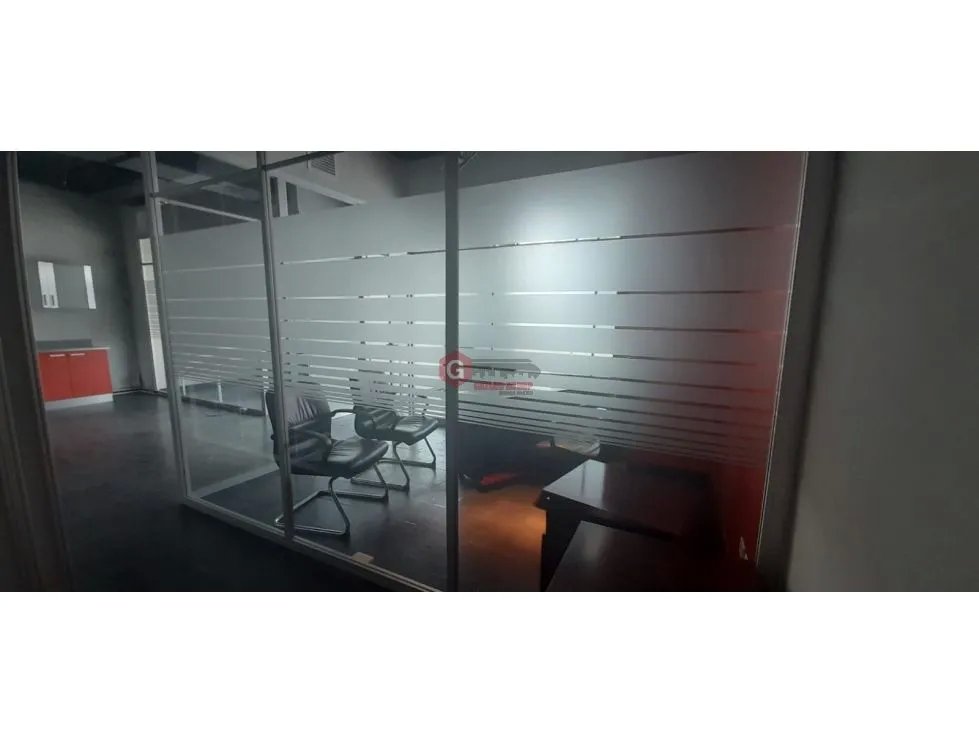 OFICINA / CALLE 50 / TORRE GLOBAL BANK / 102m2 / VACIA