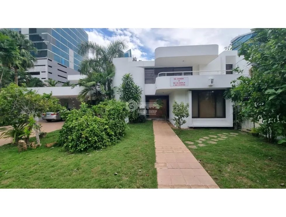 OBARRIO / TERRENO ESQUINA CON CASA COMERCIAL 950 M / 5 HABITACION