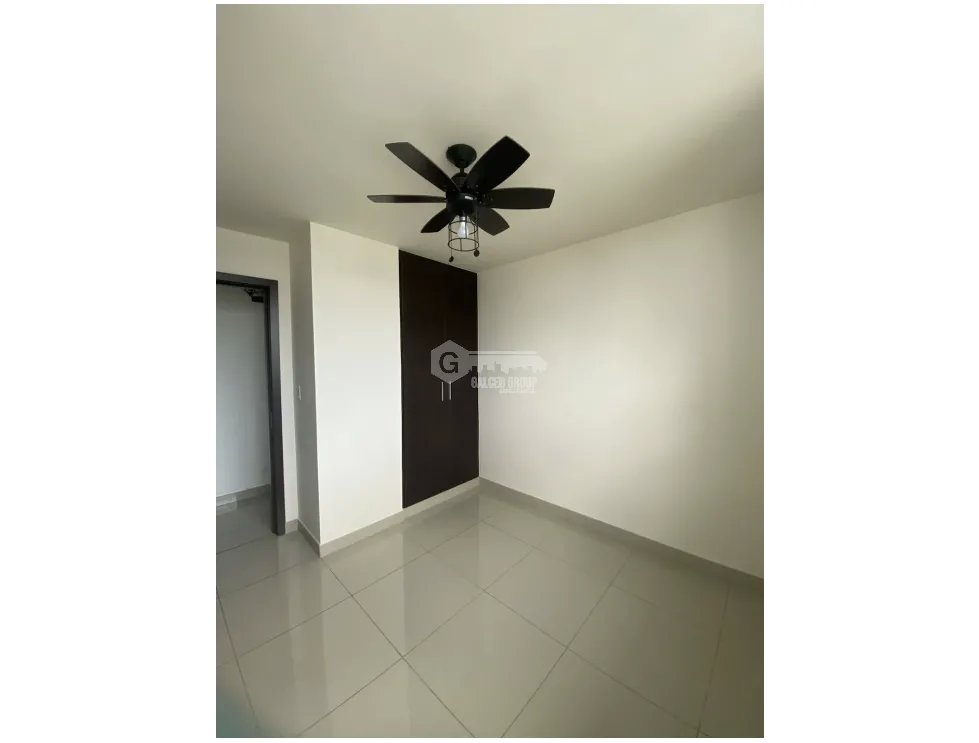 12 DE OCTUBRE / PH VICTORIA ROYALE / 100M / 3 HABITACIONES / AMOBLADO