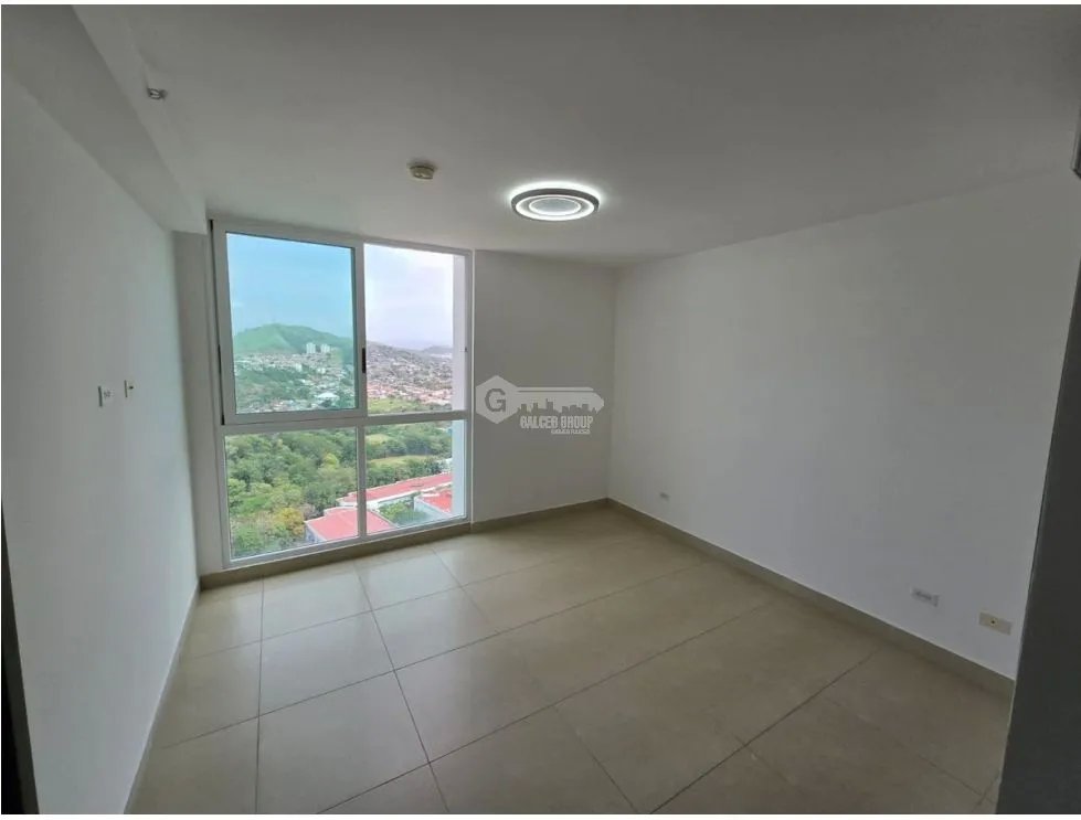 Apartment for sale in Condado del Rey