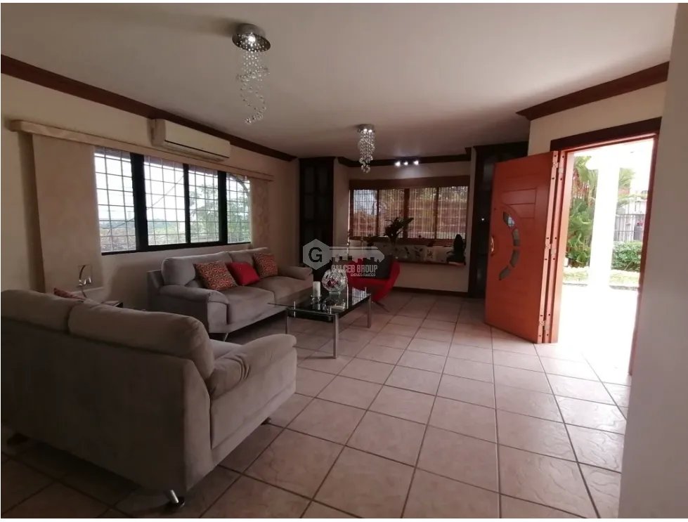 Single Family House for sale in Villa Lucre