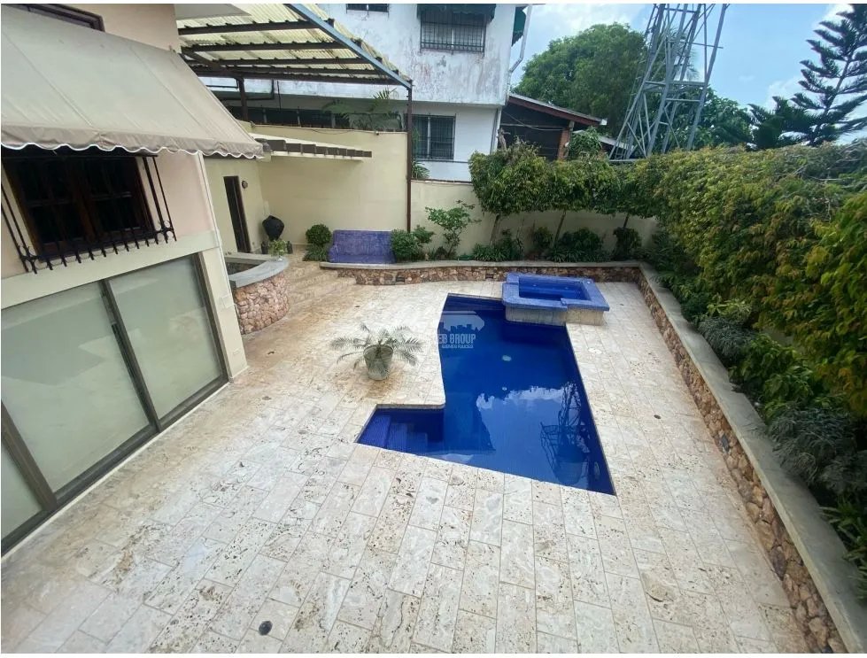CASA CON PISCINA / BETANIA / LA ALAMEDA / AMOBLADA / 442m2 / 5 HABIT.