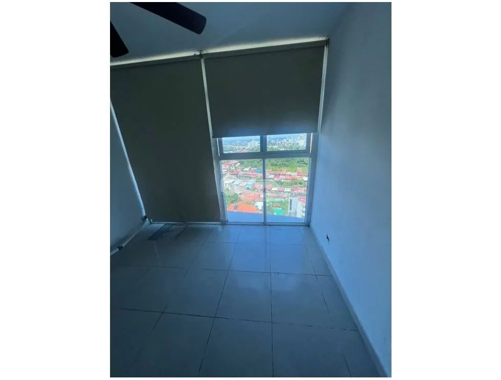 VILLA DE LA FUENTES / CRISTAL HILLS 120M / 2 HABITACION 2 PARKING