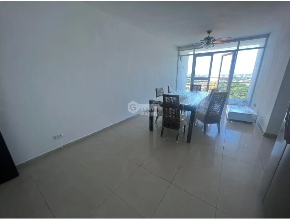 Apartment for sale in Villa de las Fuentes