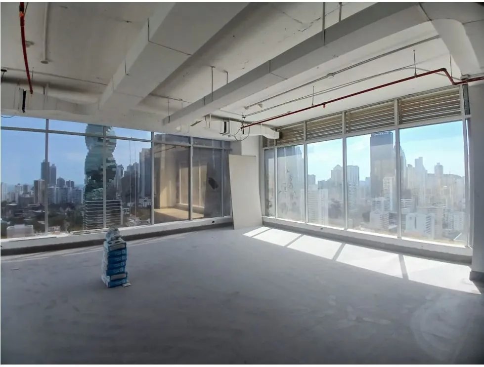 OBARRIO / TORRE PDC / 307M2 / CON AIRES / VISTA PANORAMICA
