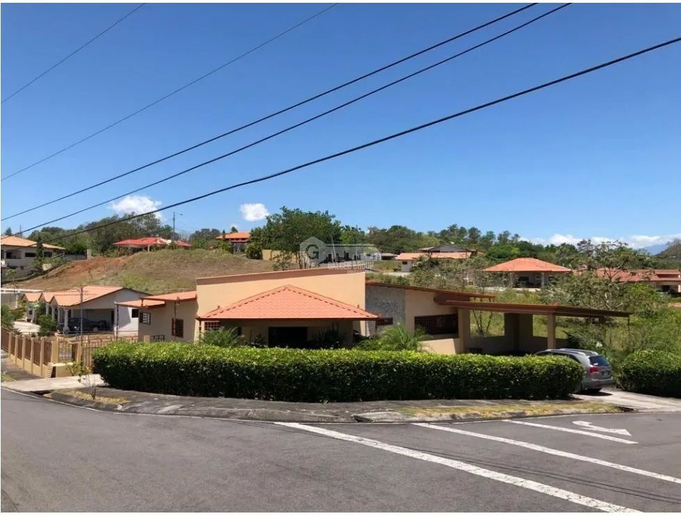 CHIRIQUI / DAVID / LAS LOMAS DE SAN CARLOS / 7 HABITAC. / 1316m2 YG