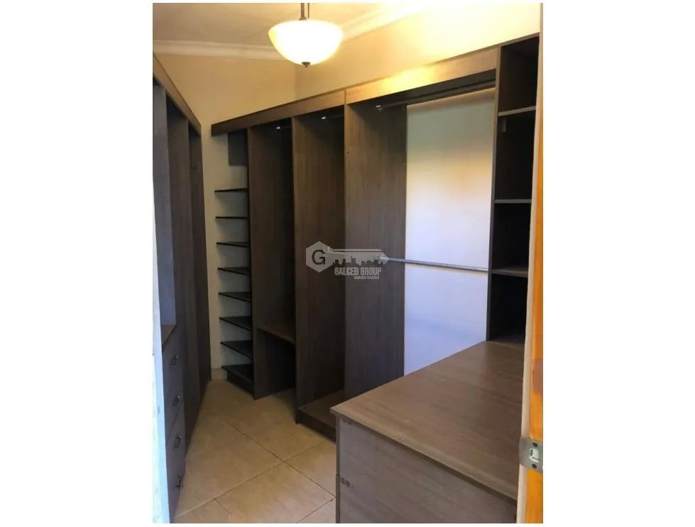 Single Family House for sale in David