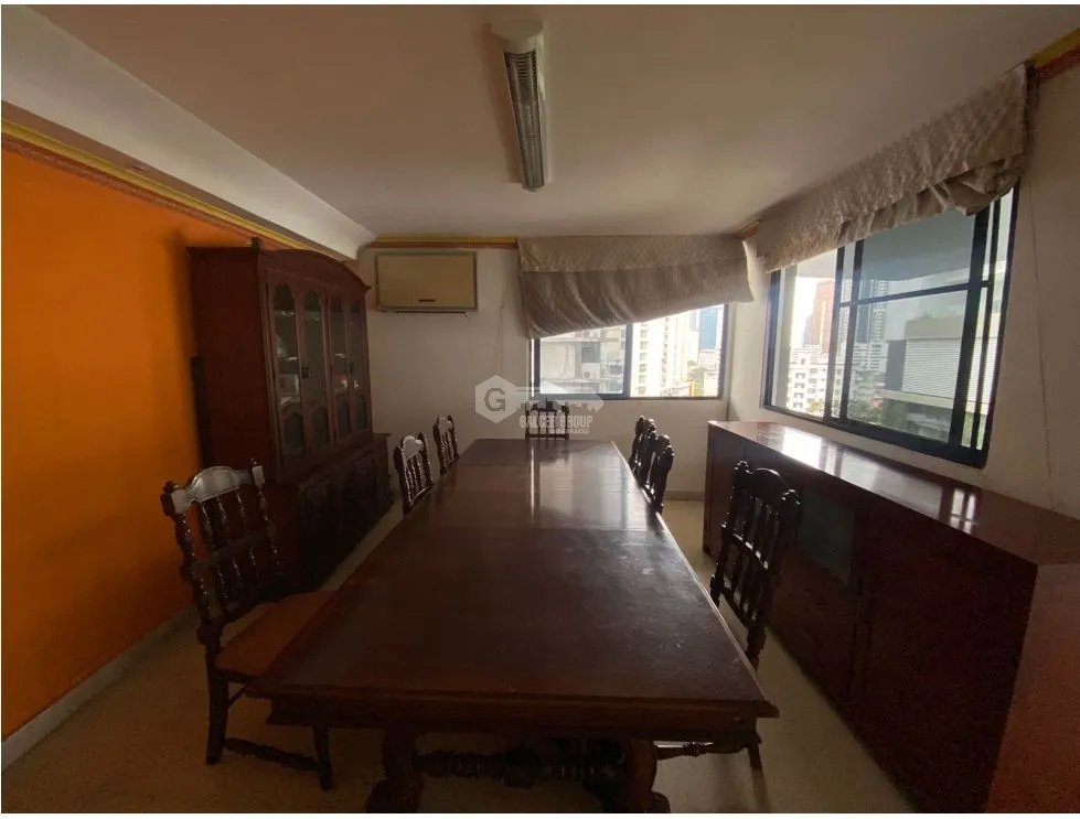EL CANGREJO / PH SETTON PLACE 32 / 120 M2 / 2 HABITACIONES / AMOBLADO