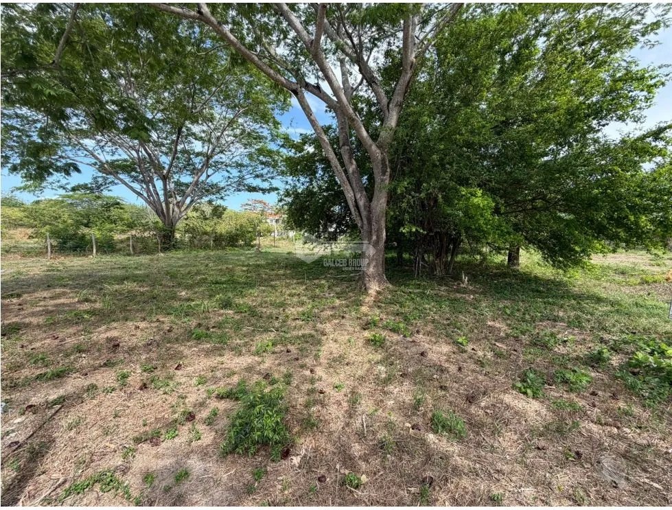 SE VENDE TERRENO SEGUNDA LINEA DEL MAR  EN PLAYA MALIBU 2000M