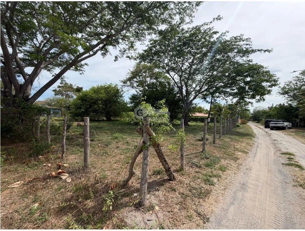 TERRENO / PLAYA MALIBU / 2000m2 / SEGUNDA LINEA DEL MAR