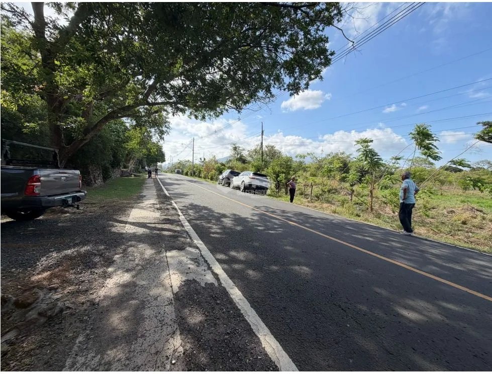 CHAME / VIA ALTOS DEL MARIA / 30 HECTAREAS / FRENTE A CALLE