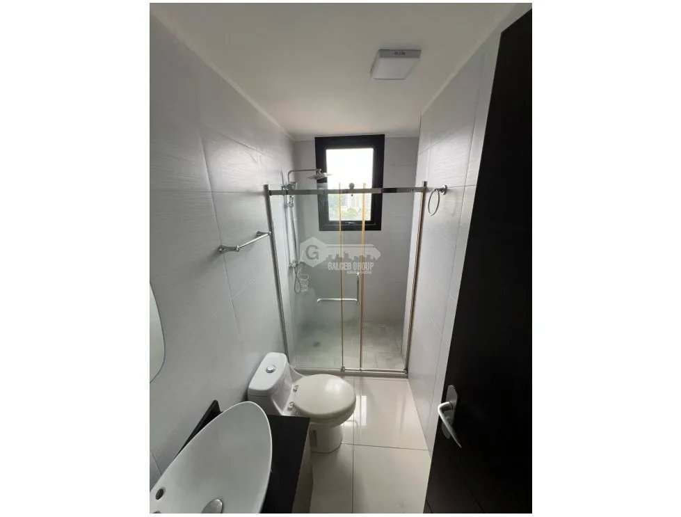 VIA ARGENTINA / PH CARRERAS TOWER / 110M / 2 HABITACIONES / AMOBLADO