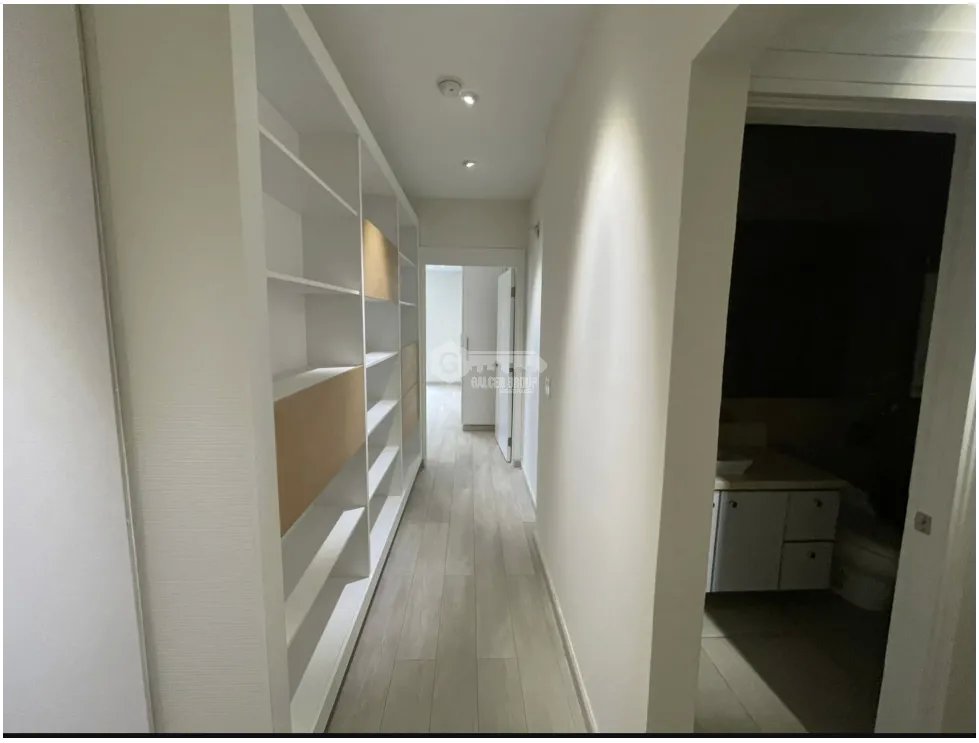 CLAYTON / EMBASSY CLUB / 300M / LINEA BLANCA HIGH END / BALCON