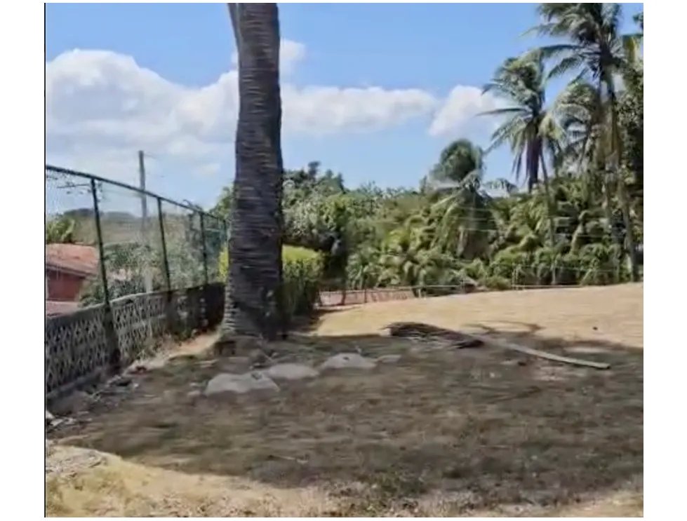 SE VENDE TERRENO UBICADO EN ESQUINA EN CORONADO CON VISTA AL MAR