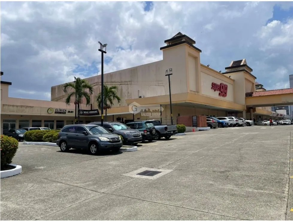 SE VENDE AMPLIO LOCAL COMERCIAL EN CONDADO DEL REY SOBRE LA VIA
