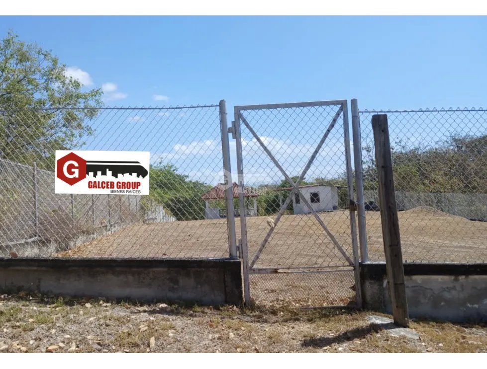 SE VENDE TERRENO EN LAGOMAR SAN CARLOS CON GAZEBO FRENTE AL LAGO