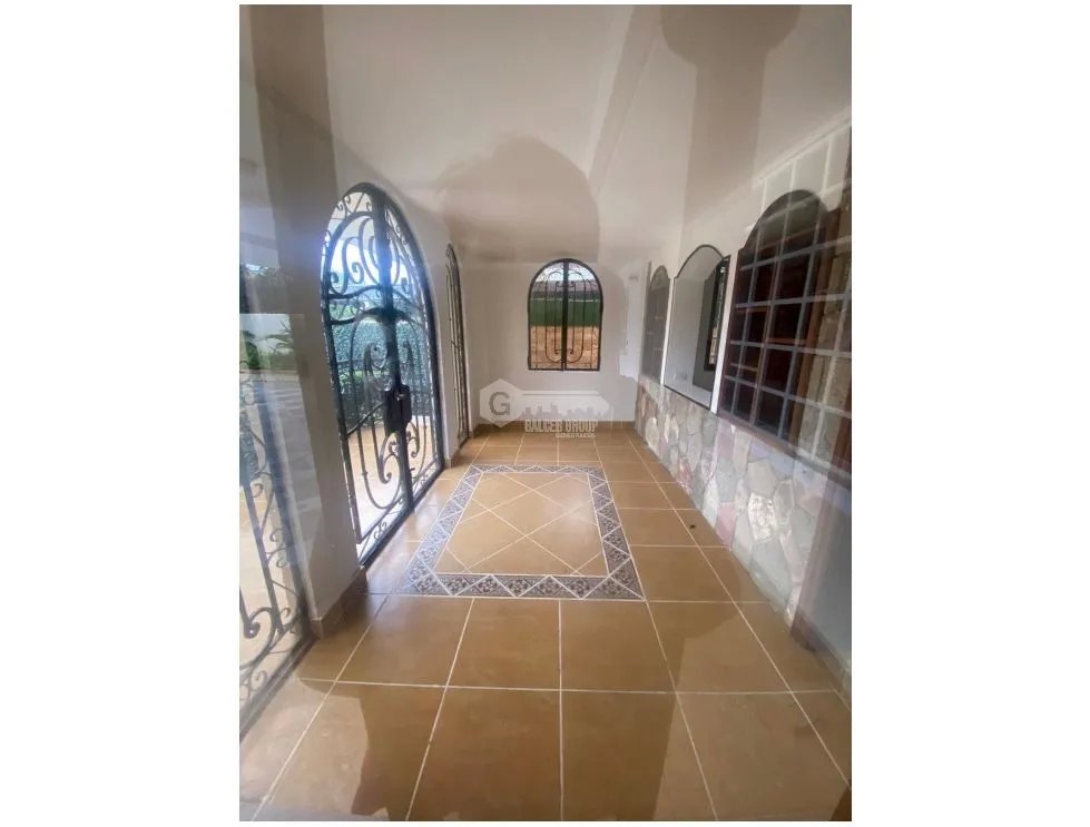 Single Family House for sale in Altos del Golf