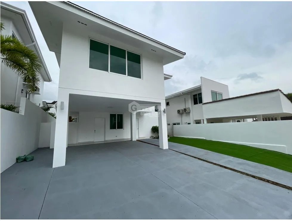 SE ALQUILA CASA EN ALTOS DE PANAMÁ PH HORIZONTES CON LINEA BLANCA