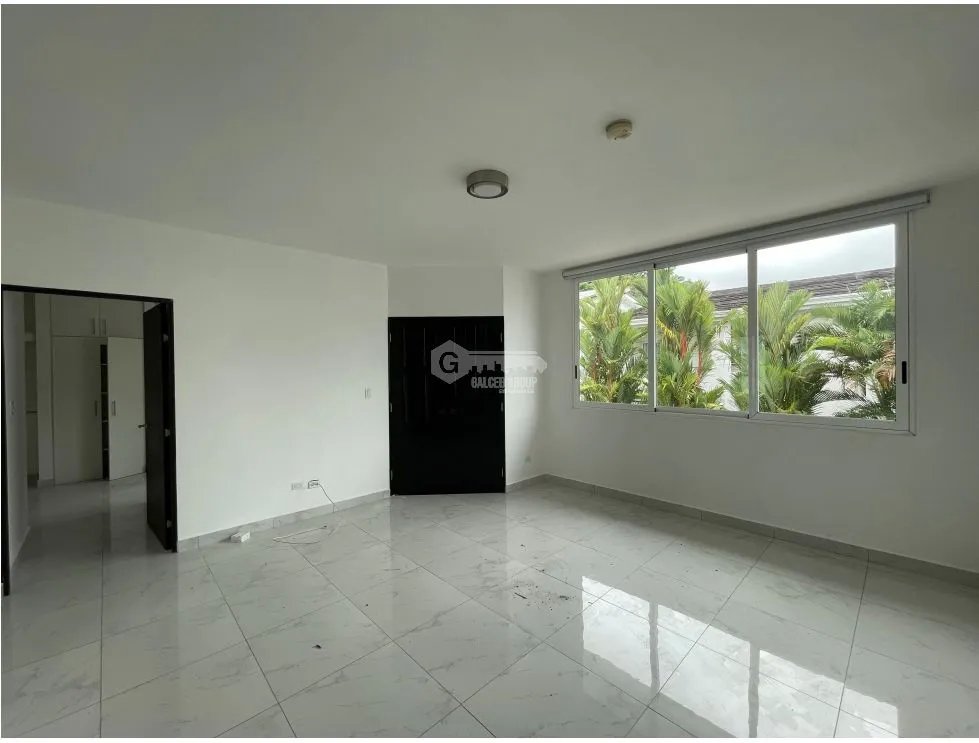 SE ALQUILA CASA EN ALTOS DE PANAMÁ PH HORIZONTES CON LINEA BLANCA