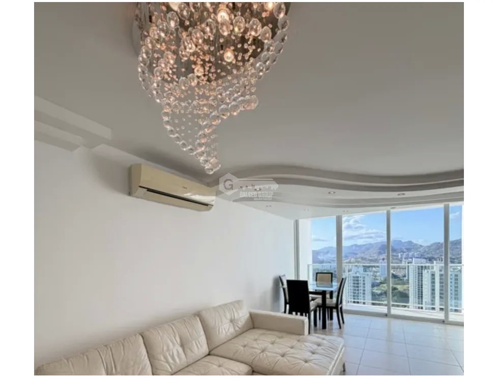 CONDADO DEL REY / KINGS PARK / 97M / 2 HABITACION / BALCON