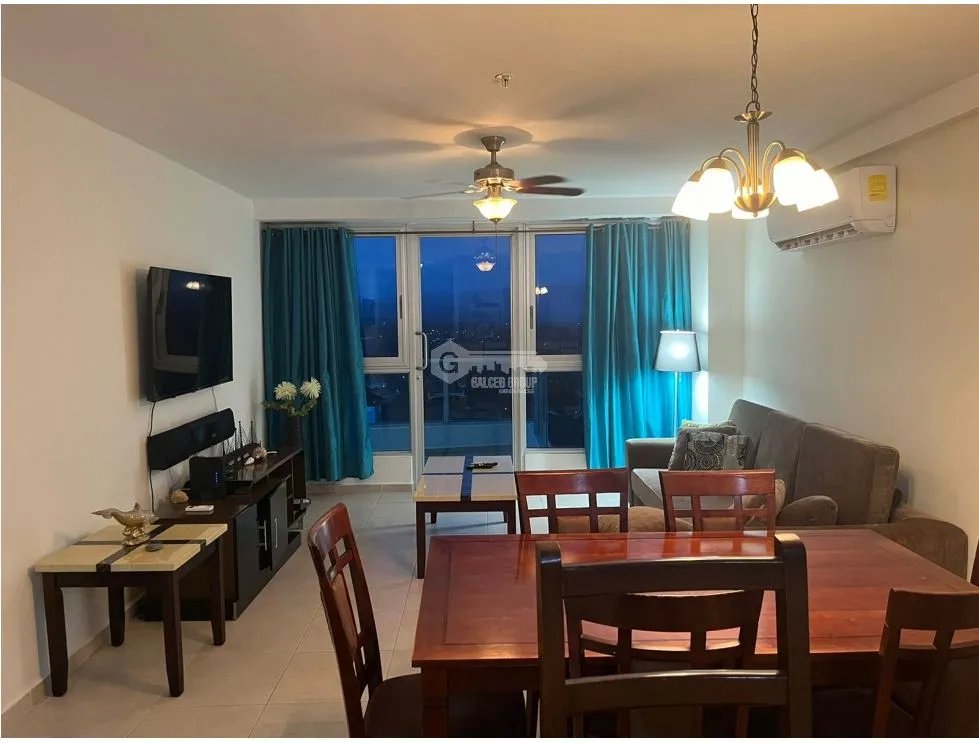 SE ALQUILA APARTAMENTO AMOBLADO EN PH CORONADO BAY CON VISTA AL MAR