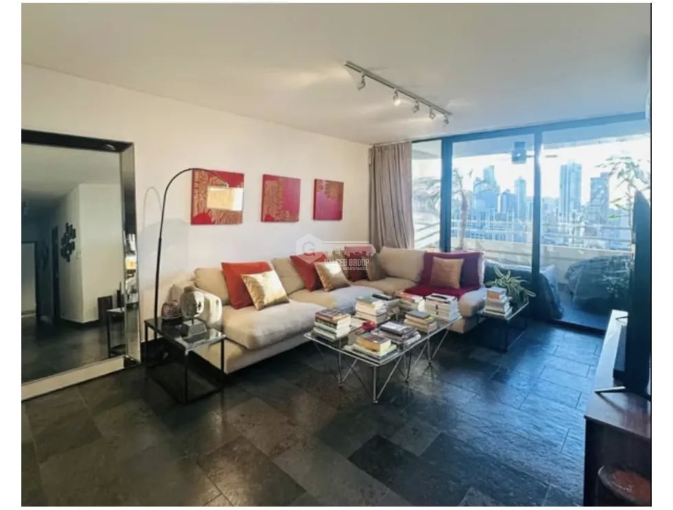 OBARRIO / PH BRISAS DE OBARRIO / 160M / 3 HABITACIONES / BALCON