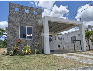 SE VENDE CASA EN THE VILLAGE BEACH RESID...