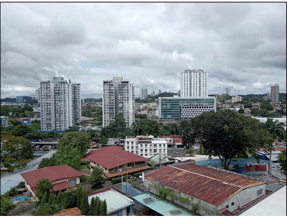 SE VENDE APARTAMENTO EN HATO PINTADO PH PARADISE TOWERS CON BALCON