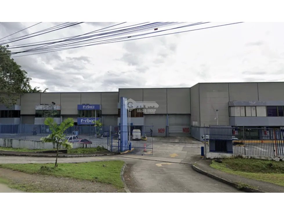 ALQUILER DE GALERA EN TOCUMEN WAREHOUSE PARK INCLUYE MOBILIARIO