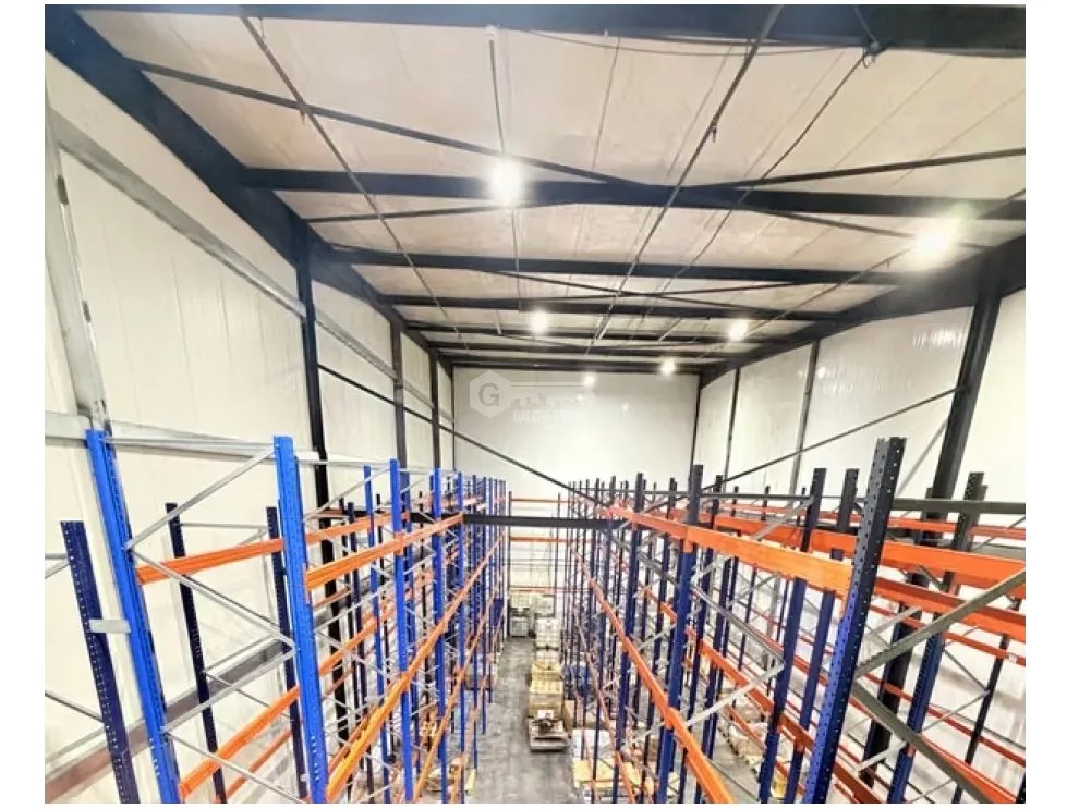 ALQUILER DE GALERA EN TOCUMEN WAREHOUSE PARK INCLUYE MOBILIARIO