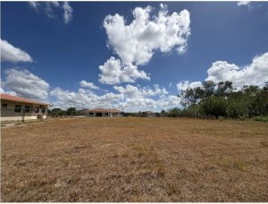 LA COLONIA DE CHAME / TERRENO / 1435M / ...