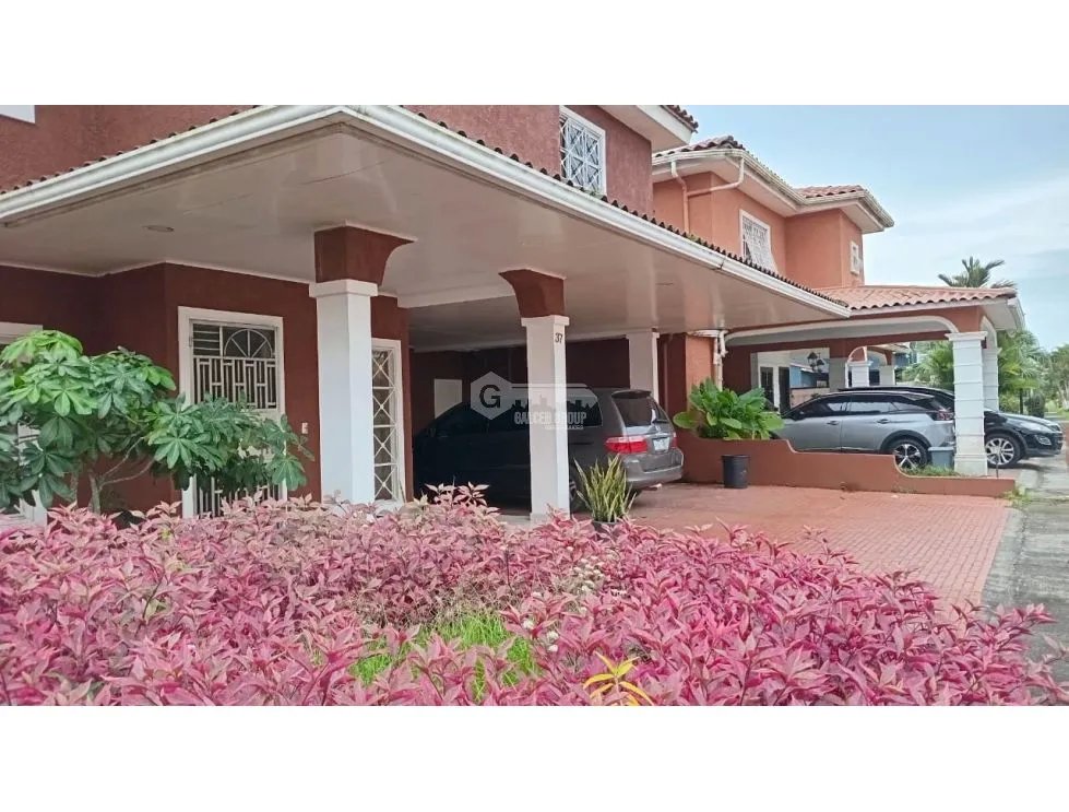 COLON / CRISTOBAL / CIUDAD DEL SOL / 450M / DUPLEX / 6 HABITACIONES