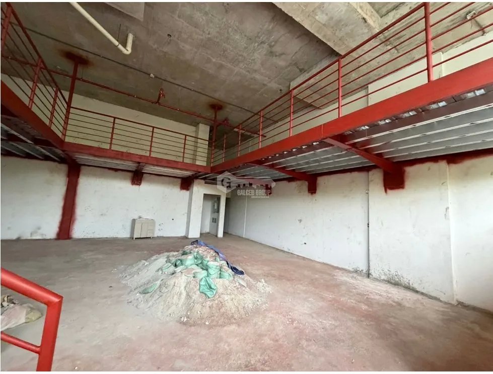 CONDADO DEL REY / LOCAL COMERCIAL / CONDADO PLAZA  / 230M / 2 NIVELES