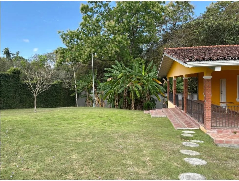 A LA VENTA TERRENO DE 8297 METROS CON CASA EN SANTA CLARA / AG