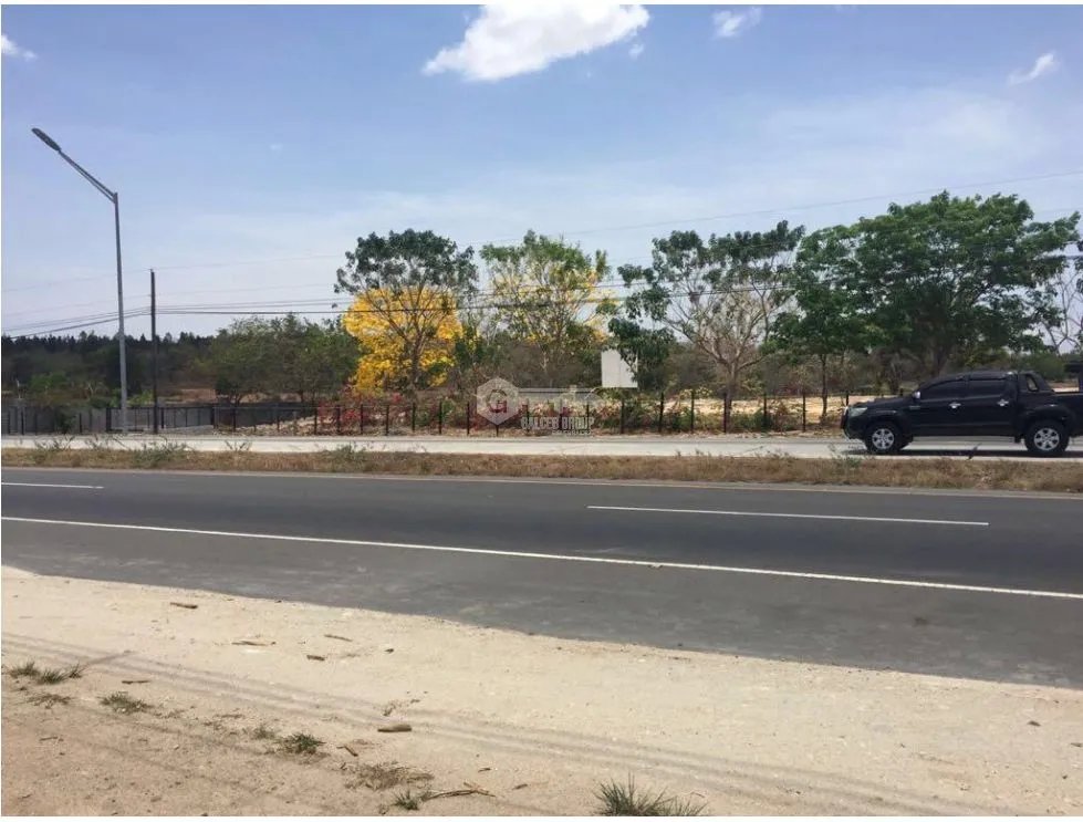 SE VENDE TERRENO DE 32 HAS FRENTE A LA PANAMERICNA SANTA CLARA / AG