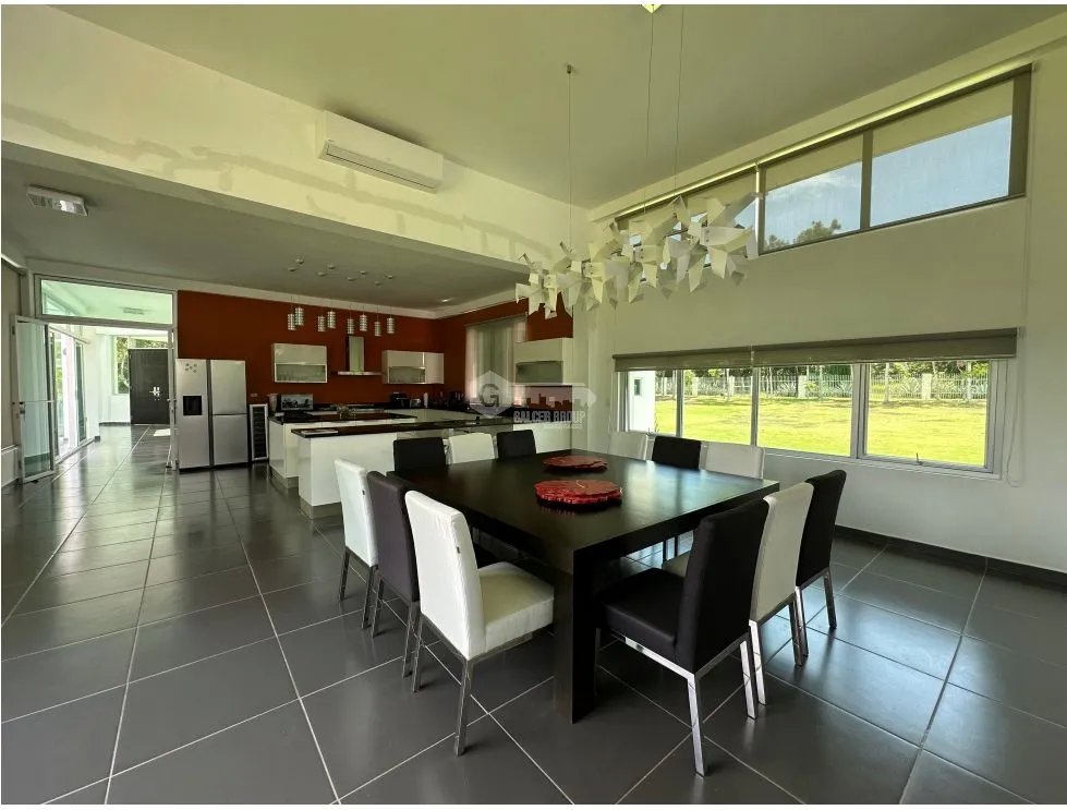 SE VENDE TERRENO DE 11,000 METROS CON CASA EN SANTA CLARA  / AG