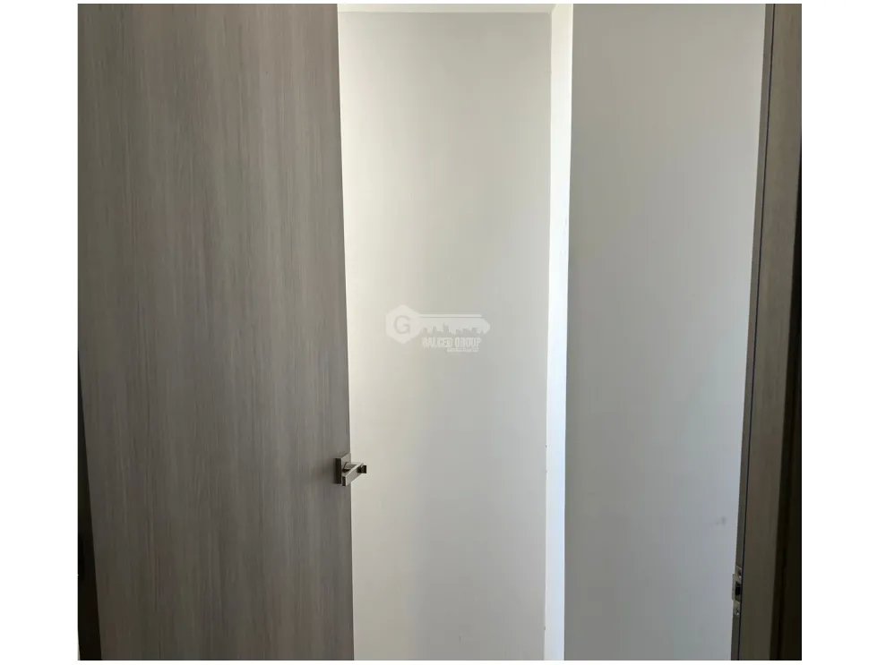Apartment for sale in Condado del Rey