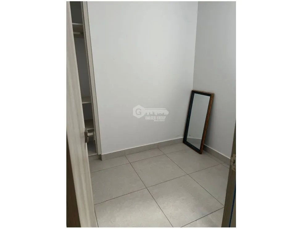 Apartment for sale in Condado del Rey