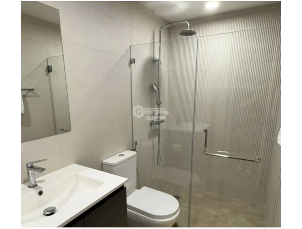 SE VENDE APARTAMENTO EN HATO PINTADO PH BALCONY CON 3 HABITACIONES