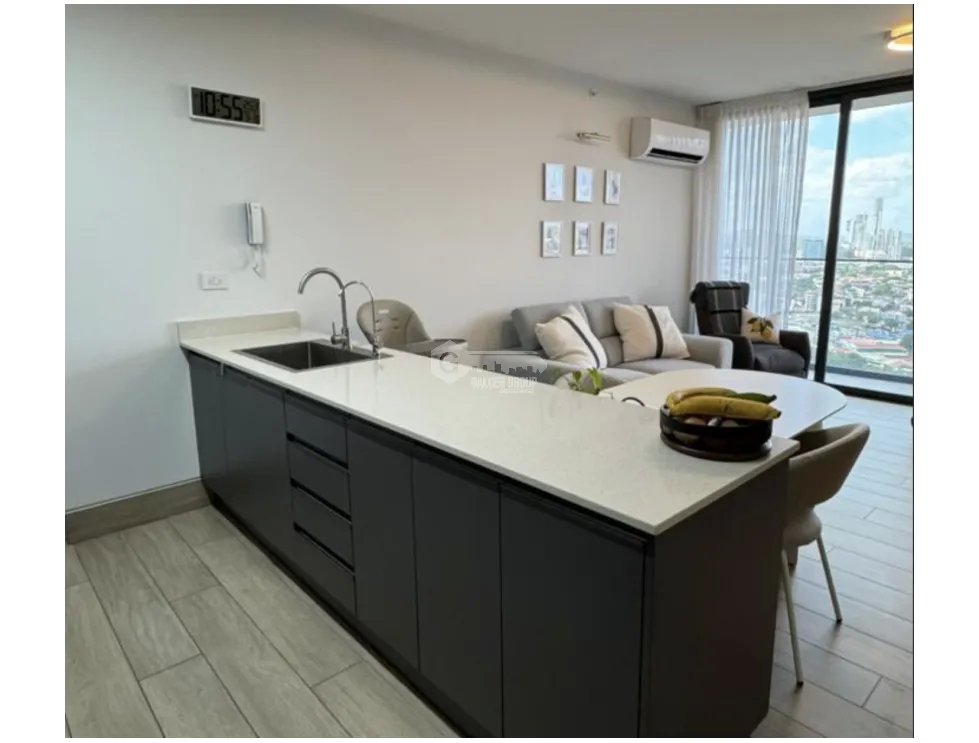 SE VENDE APARTAMENTO EN HATO PINTADO PH BALCONY CON 3 HABITACIONES