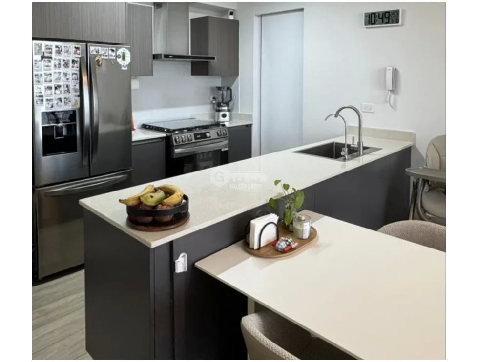 SE VENDE APARTAMENTO EN HATO PINTADO PH BALCONY CON 3 HABITACIONES