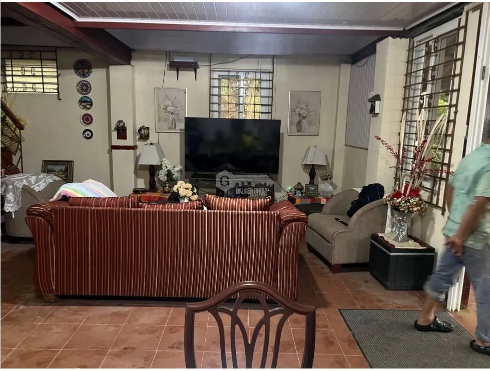Single Family House for sale in Cerro Azul