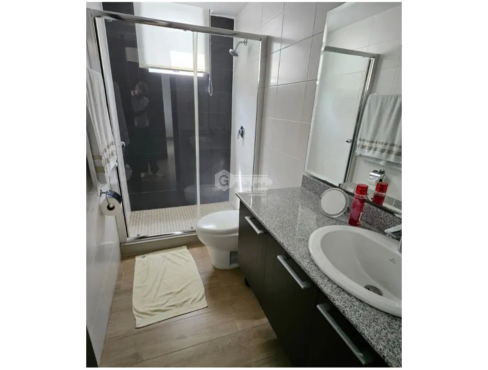 SE VENDE APARTAMENTO EN SAN FRANCISCO PH SIMJA REMODELADO