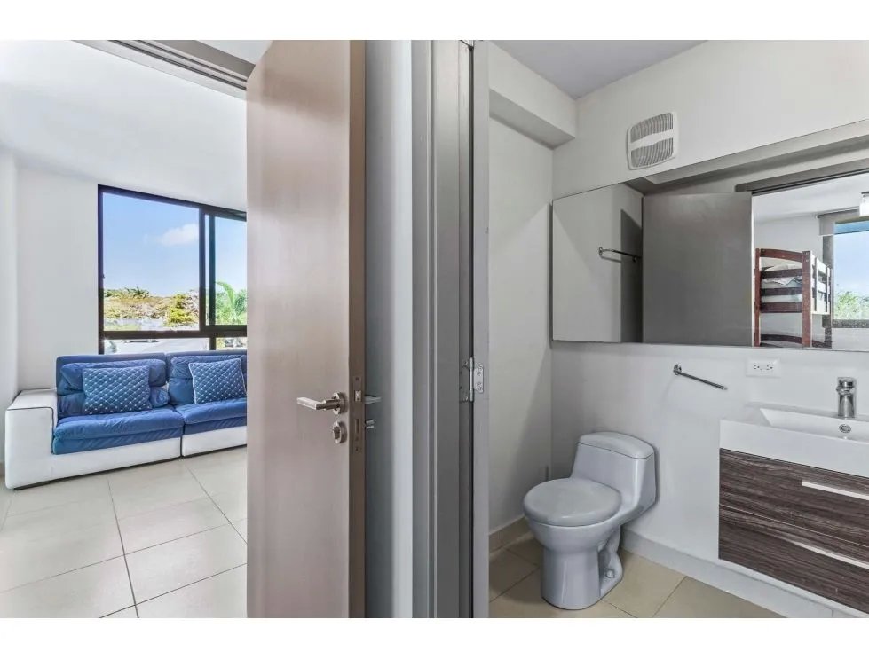 Single Family House for sale in San Carlos