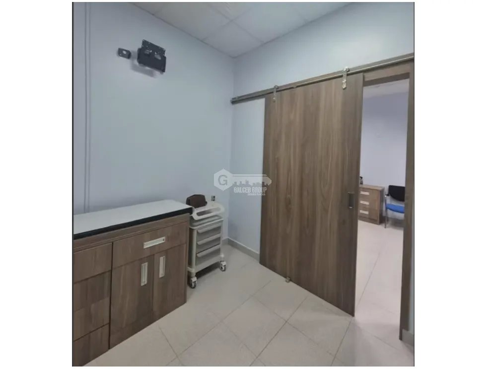 PUNTA PACIFICA / CONSULTORIO MEDICO / PACIFICA SALUD / 27M / AMOBLADO