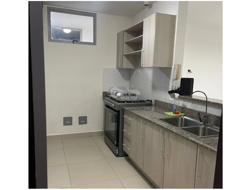 SE VENDE APARTAMENTO EN EL CRISOL PH ALTATERRA CON BALCON