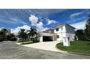 Single Family House for sale in Costa Su...
