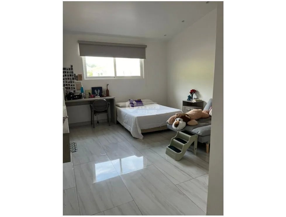 SE VENDE CASA EN ALTOS DE PANAMA  HORIZONTES II 600M 4 HABITACIONES